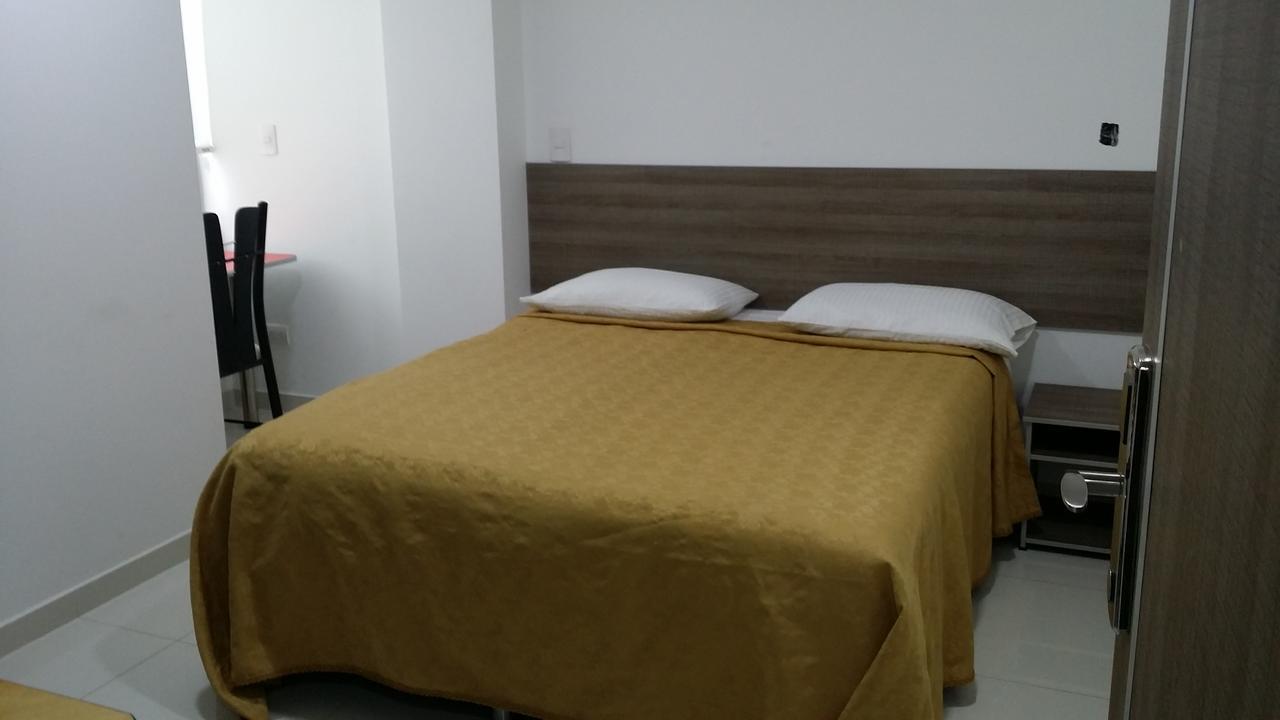 A Bogota On Holidays By Open - Hotel Cas-Embajada Americana Εξωτερικό φωτογραφία