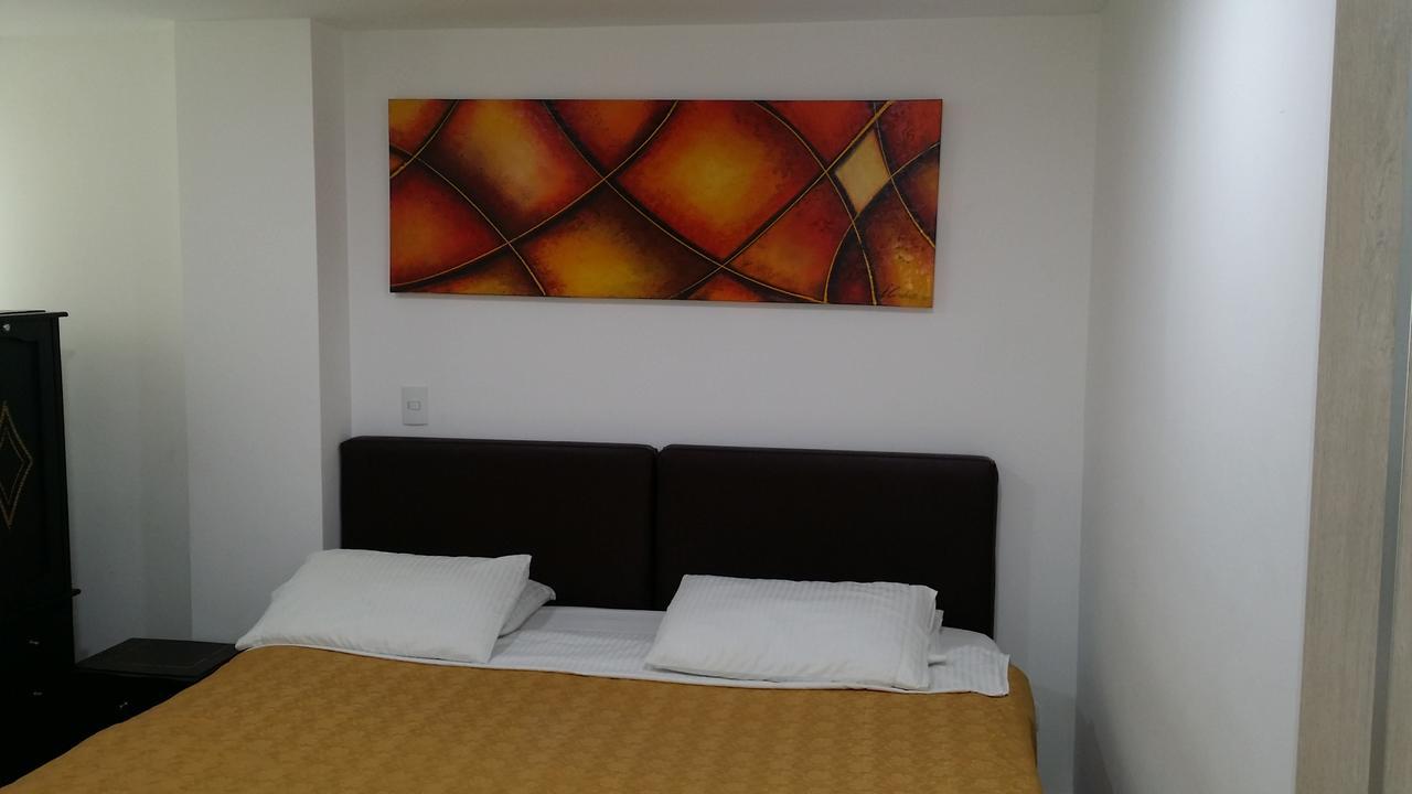 A Bogota On Holidays By Open - Hotel Cas-Embajada Americana Εξωτερικό φωτογραφία