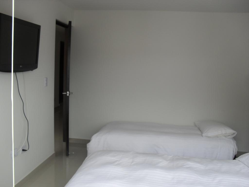 A Bogota On Holidays By Open - Hotel Cas-Embajada Americana Εξωτερικό φωτογραφία