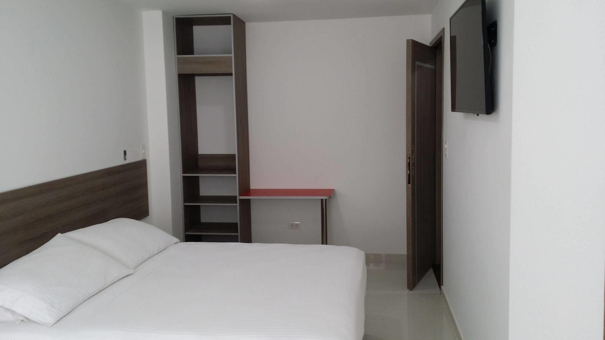 A Bogota On Holidays By Open - Hotel Cas-Embajada Americana Εξωτερικό φωτογραφία